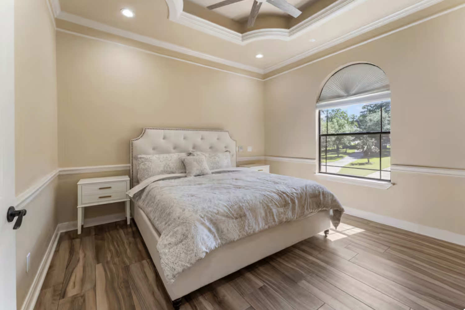 The Upstairs Suite